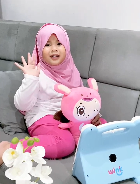 Bersama Wink, Menguasai Kosakata Baru & Percaya Diri Meningkat