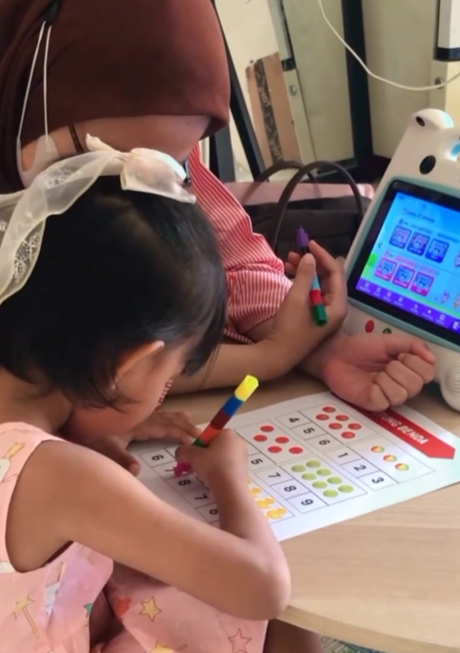 Belajar bersama guru pembimbing dari Wink.